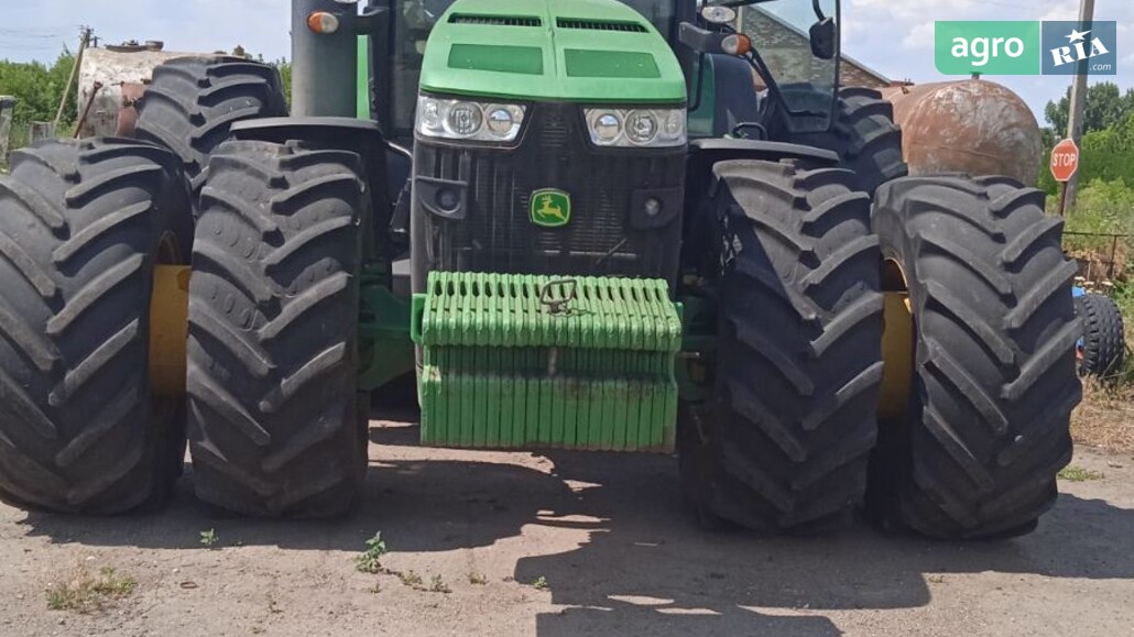 Трактор John Deere 8335R 2017 - фото 1