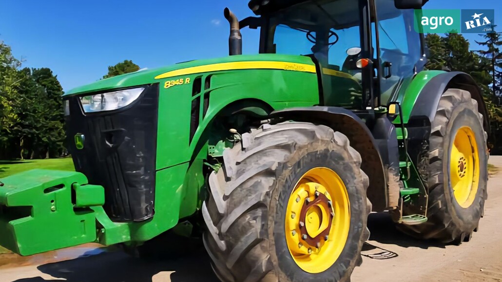 Трактор John Deere 8345 R 2015 - фото 1