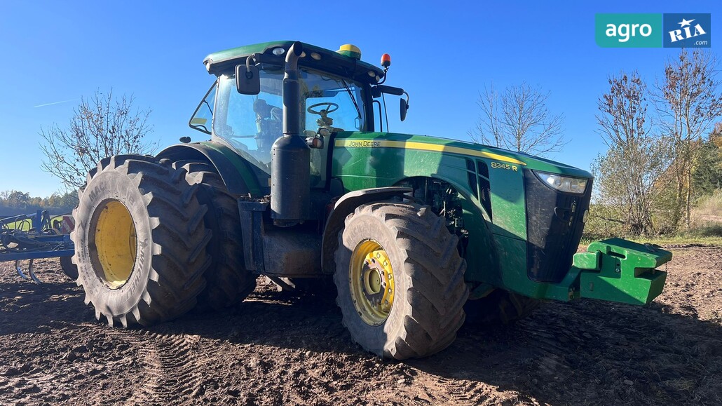 Трактор John Deere 8345R 2015 - фото 1