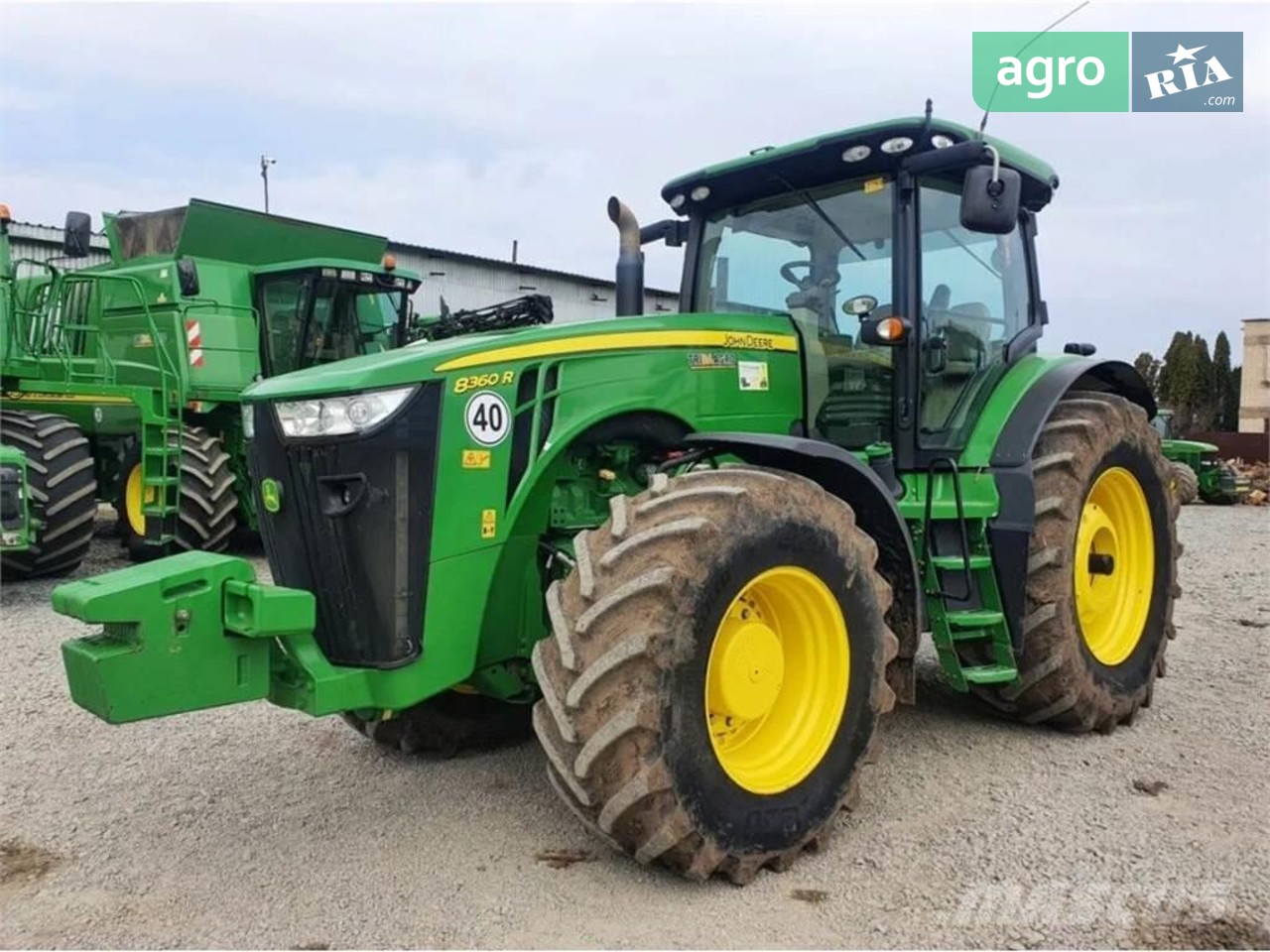 Трактор John Deere 8360R 2012 - фото 1