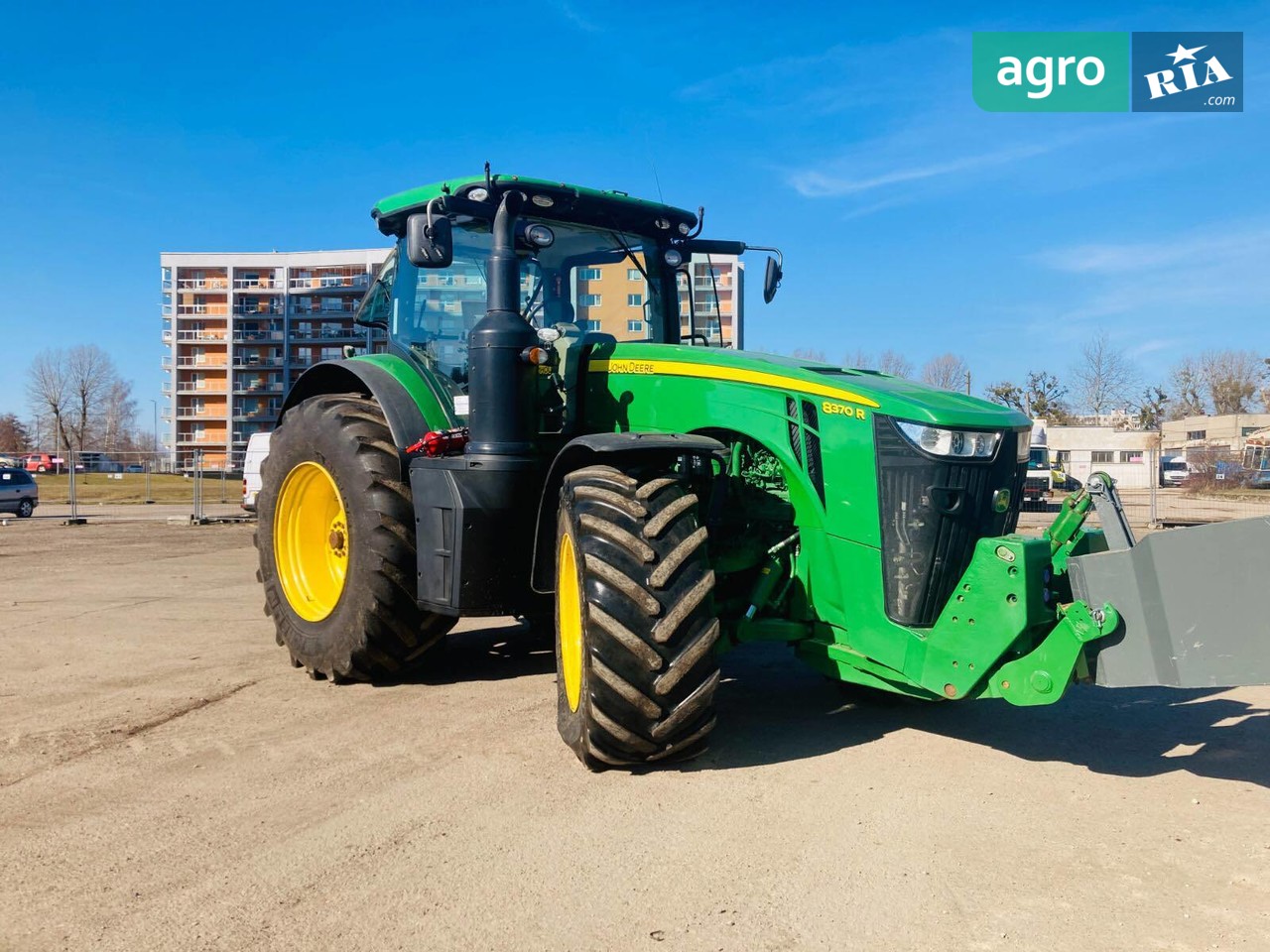 Трактор John Deere 8370R 2016 - фото 1