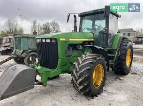 Трактор John Deere 8400 2000