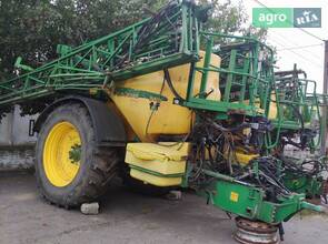 Опрыскиватель John Deere 840 2008