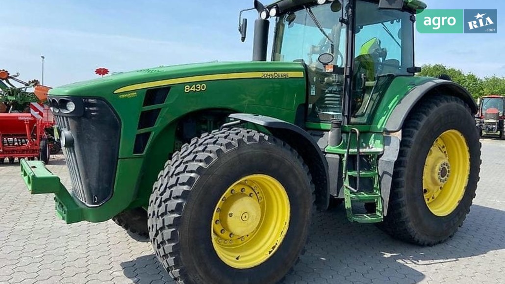 Трактор John Deere 8430 2008 - фото 1