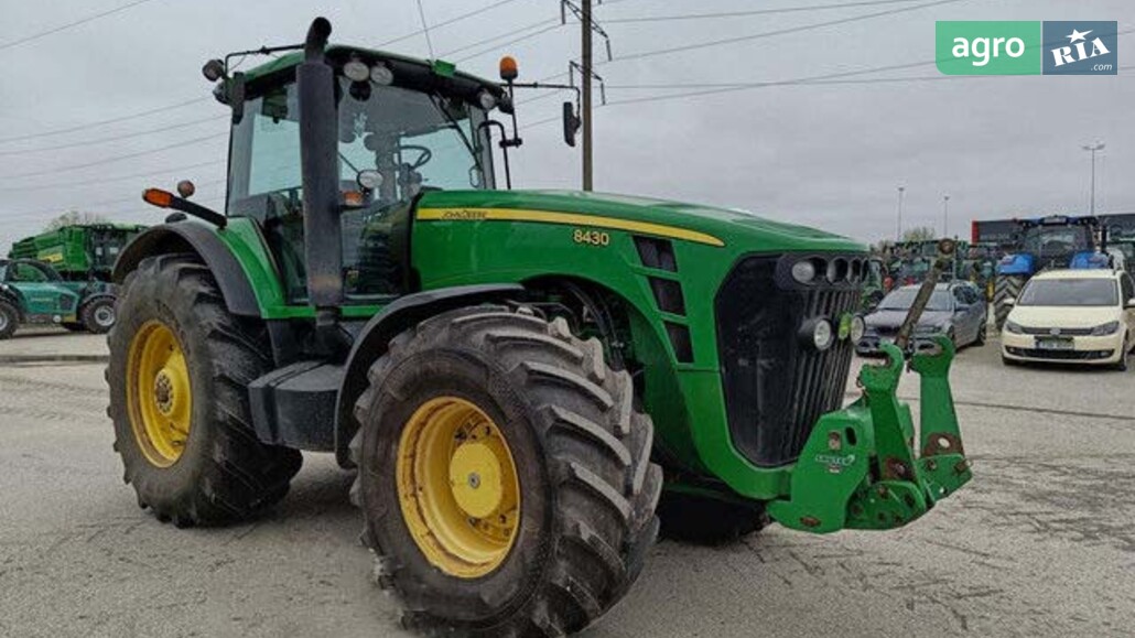 Трактор John Deere 8430 2008 - фото 1