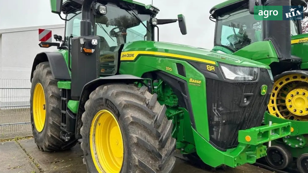 Трактор John Deere 8R370 2023 - фото 1