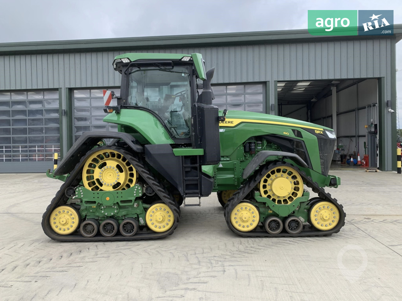 Трактор John Deere 8RX 2022 - фото 1