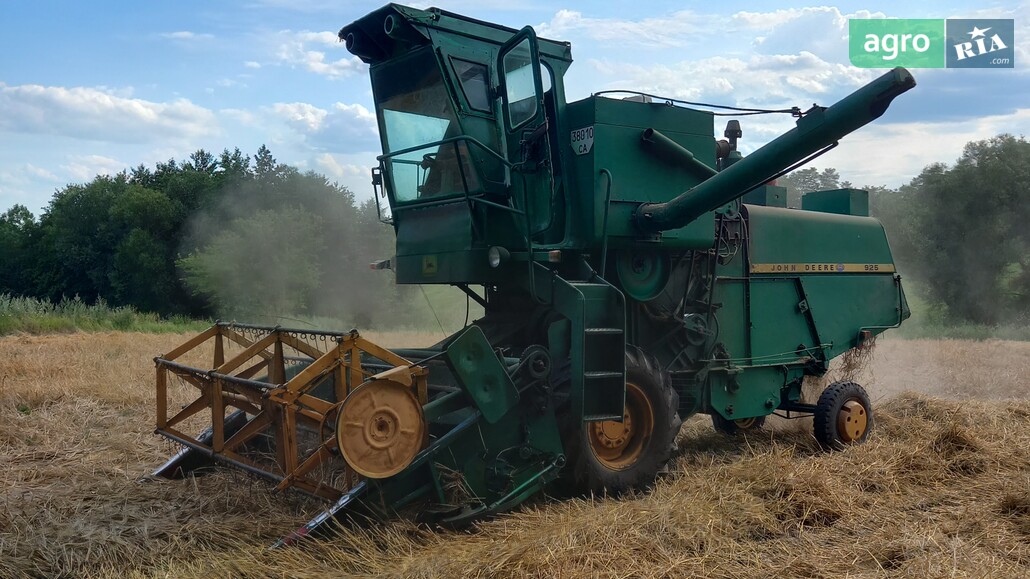 Комбайн John Deere 925 1980 - фото 1