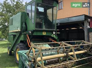 Мини комбайн John Deere 930 1982