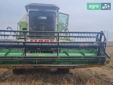 John Deere 930  - фото