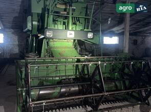 Комбайн John Deere 932 1982