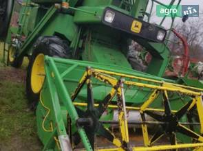 Комбайн John Deere 942 1982