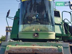 Комбайн John Deere 9500 1996