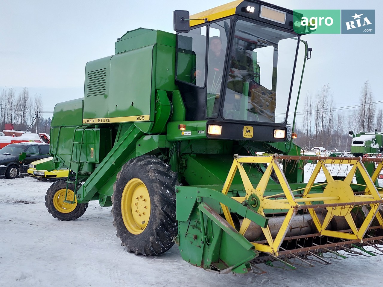 Міні комбайн John Deere 955 1984 - фото 1