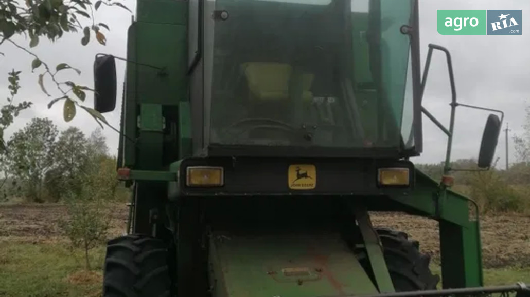 Комбайн John Deere 955 1981 - фото 1