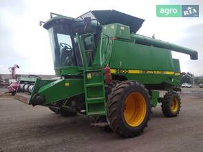 Комбайн John Deere 9600 1994