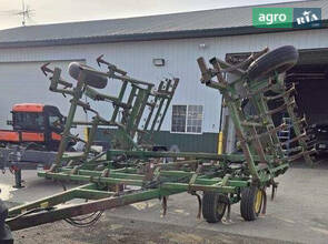 Культиватор John Deere 960 2004