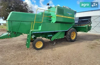 Міні комбайн John Deere 965 1976 - фото