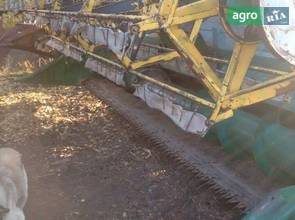 Комбайн John Deere 975 1989