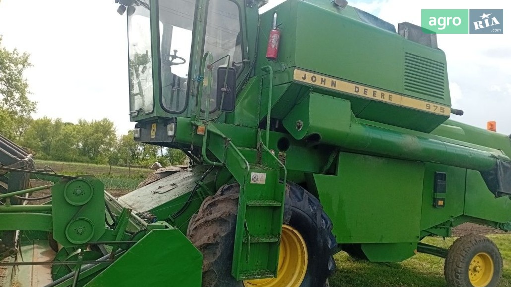 Комбайн John Deere 975 1981 - фото 1