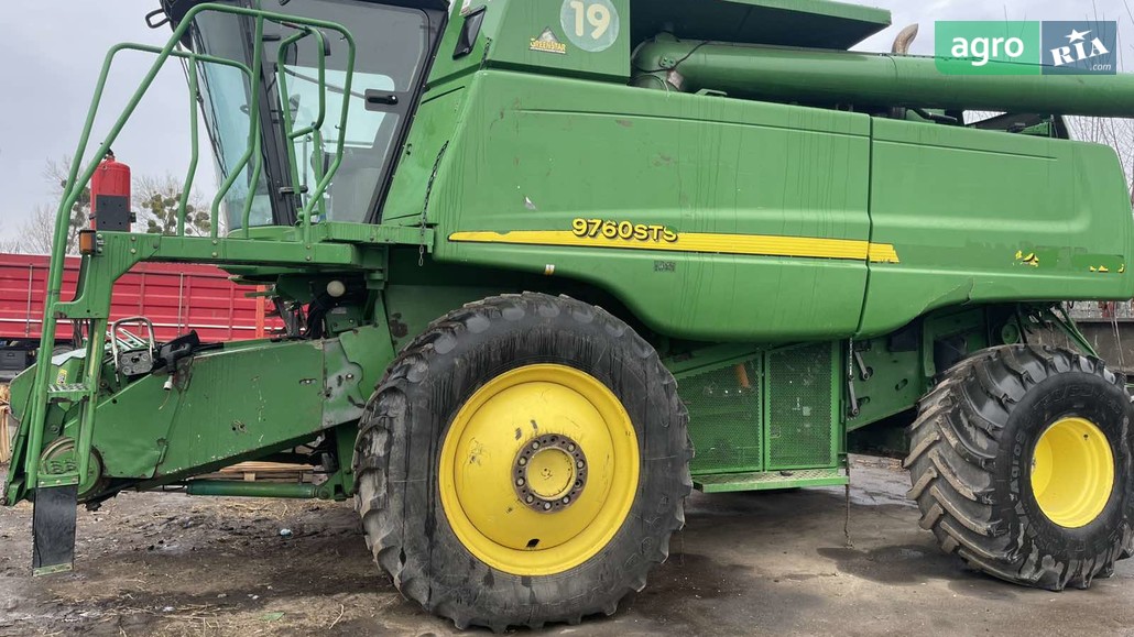 Комбайн John Deere 9760 STS 2004 - фото 1