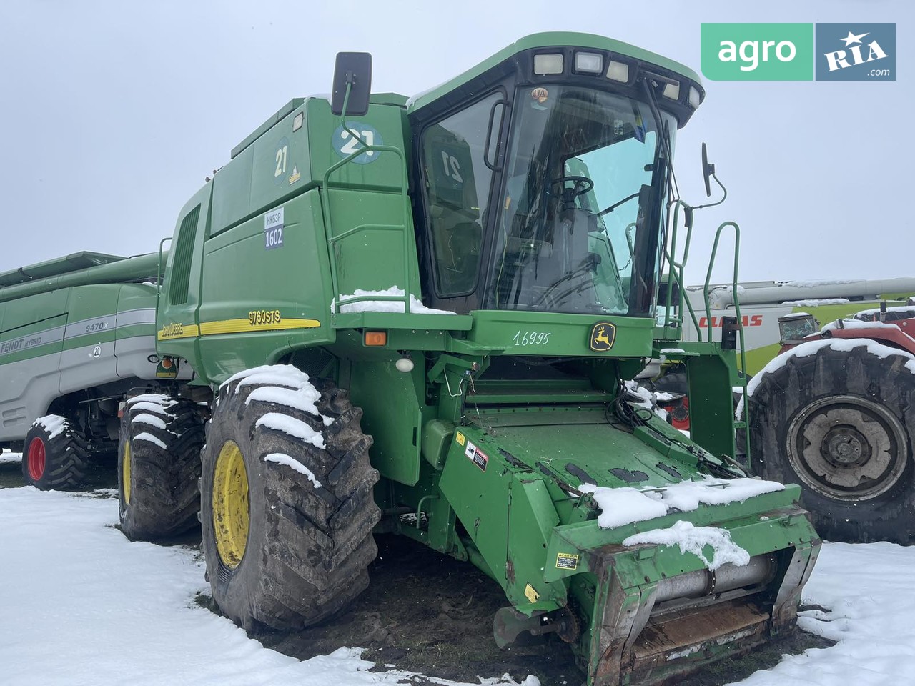 Комбайн John Deere 9760 2004 - фото 1