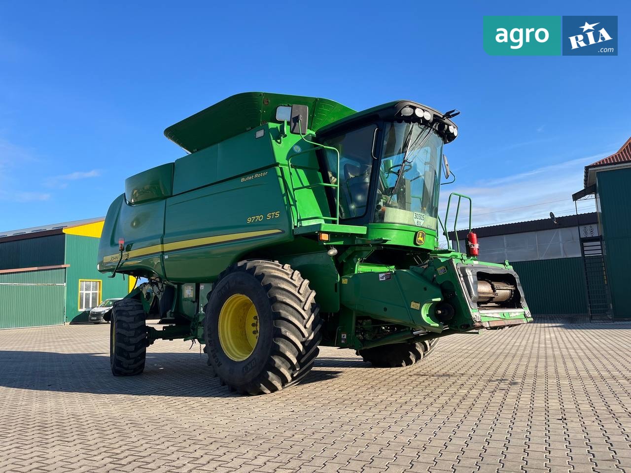 Комбайн John Deere 9770 STS 2011 - фото 1