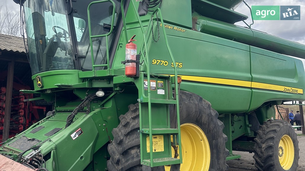 Комбайн John Deere 9770 STS 2010 - фото 1