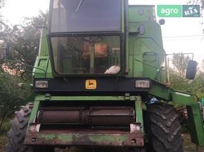 Комбайн John Deere 985 1989