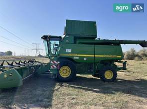 Комбайн John Deere 9880 STS 2004