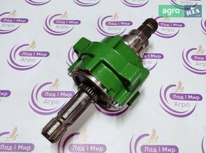 Вал отбора потужності RЕ272736 , RE218639 на трактор John Deere