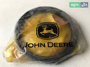 Манжета сальник уплотнительное кольцо бортовой оригинал John Deere RE154869 RE46365