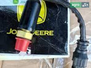 Датчик перемикач тиску AXE13616 оригінал John Deere