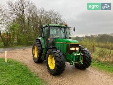 John Deere   - фото