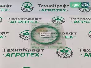 Сальник (манжета) заднього вала навіски R135001R John Deere