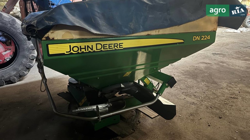Разбрасыватель John Deere DN 224 2019 - фото 1