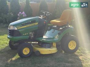 Газонокосарка John Deere LA 115 2015