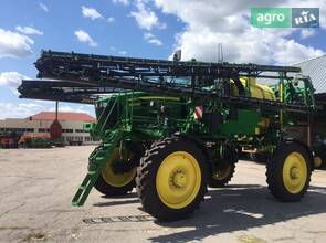 Опрыскиватель John Deere M4040 2025