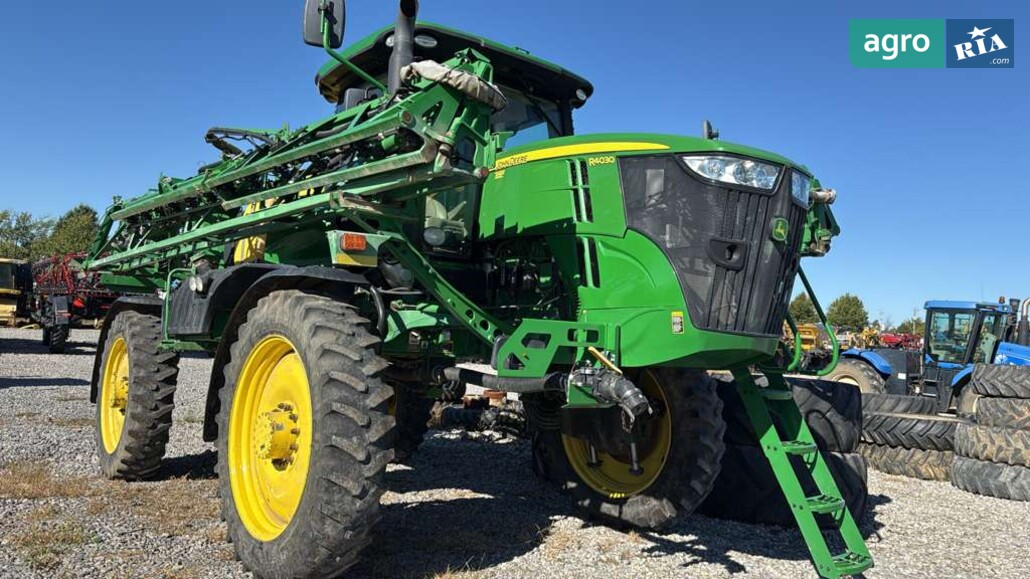 Оприскувач John Deere R4030  - фото 1