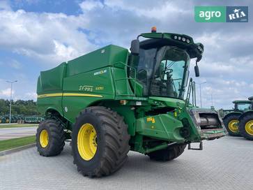 John Deere S 670  - фото