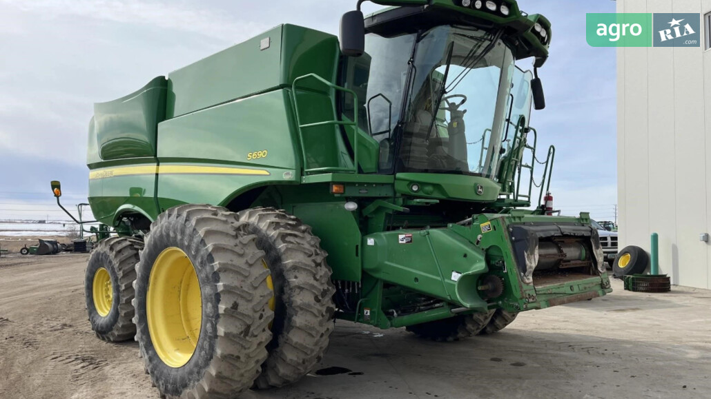 Комбайн John Deere S 690 2014 - фото 1