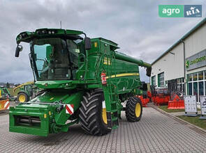 Комбайн John Deere T 550i 2022
