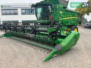 Комбайн John Deere T 560 2021