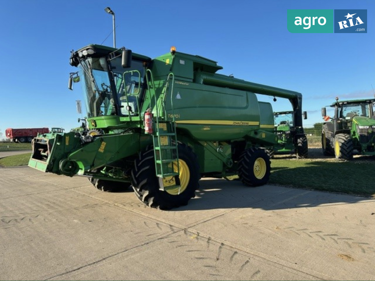 Комбайн John Deere T 670i 2008 - фото 1