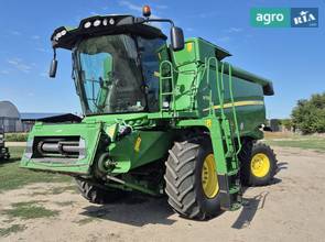 Комбайн John Deere W 550 2016