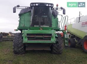 Комбайн John Deere W 650 2011