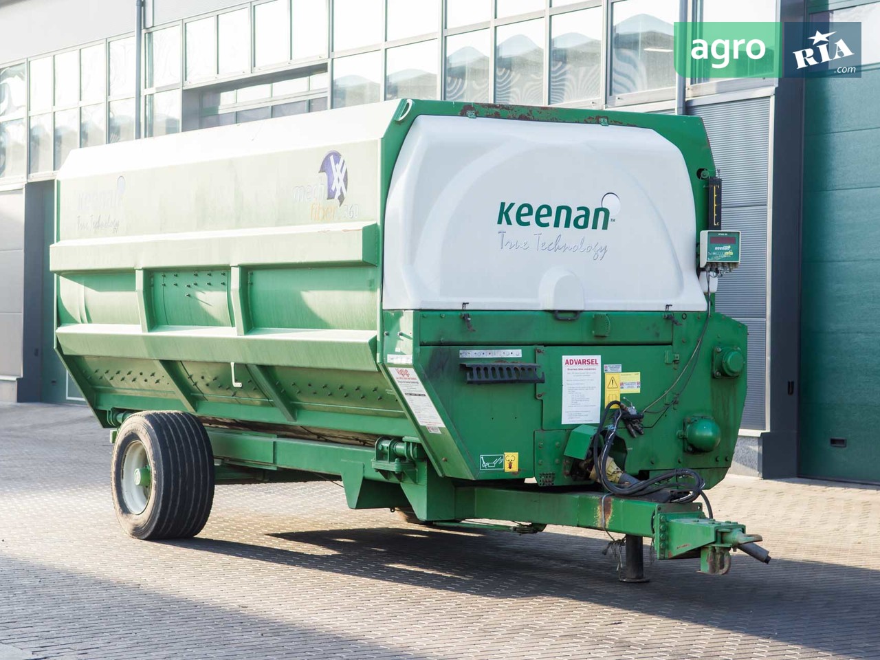 Кормозмішувач Keenan MF 360 2010 - фото 1