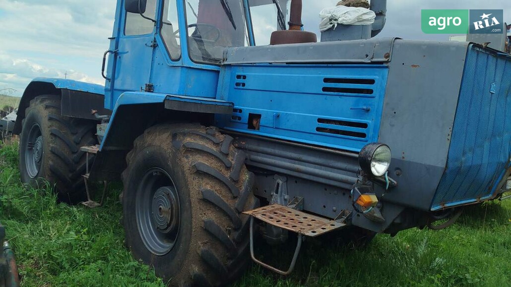 Трактор ХТЗ Т-150К 1990 - фото 1
