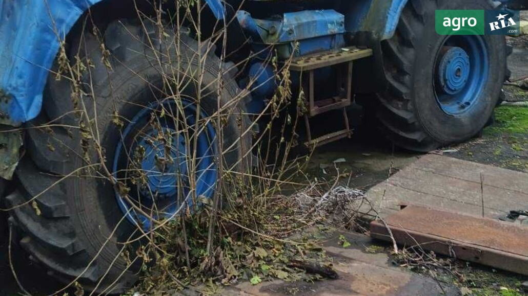 Трактор ХТЗ Т-150К 1990 - фото 1