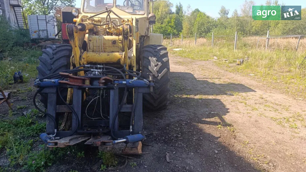 Погрузчик ХТЗ Т-156 1992 - фото 1